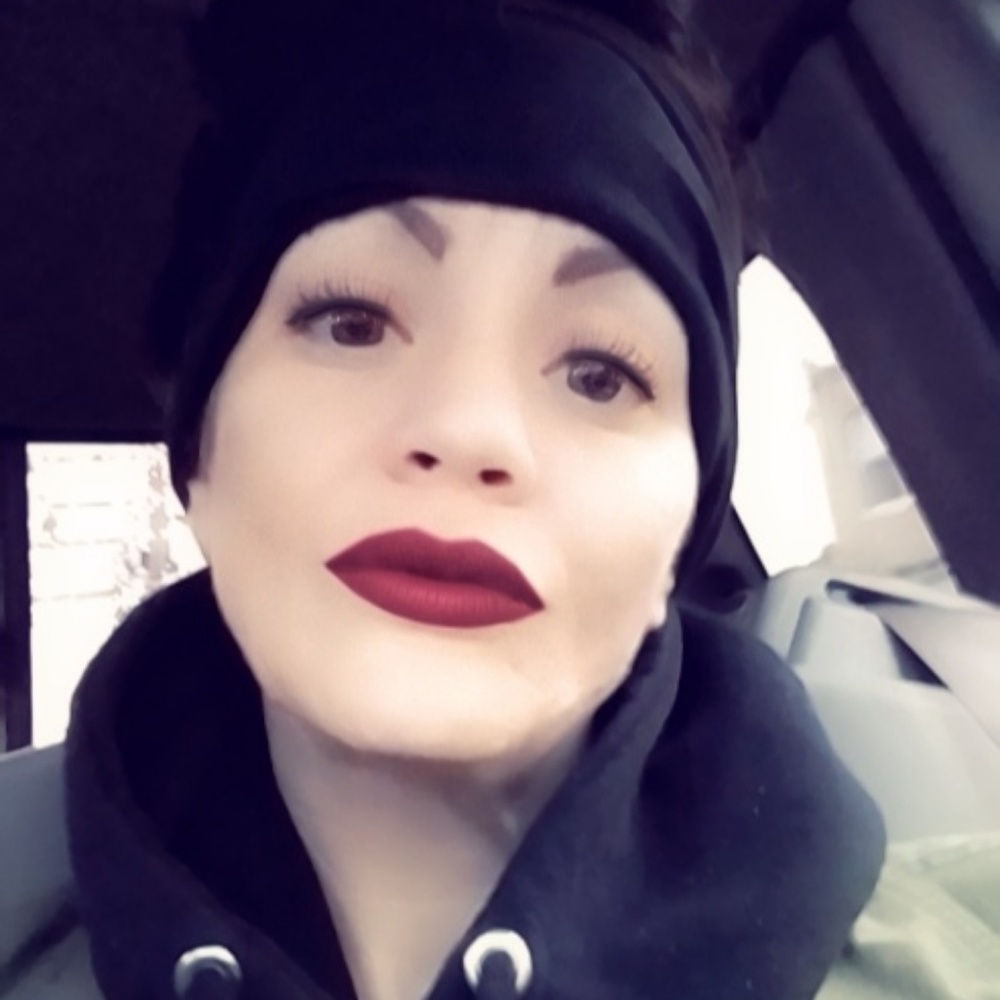 Meet your Posher, Shannon